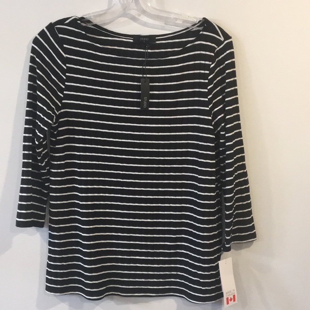 STUDIO 3/4 Sleeve Ribbed Striped Top Size Small